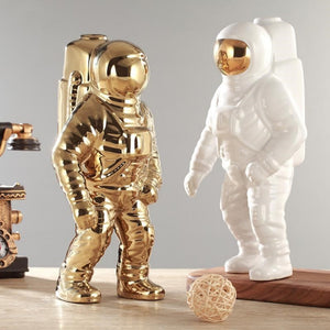 Astronaut Spaceman Dried Flowers Vase Table Top Decor