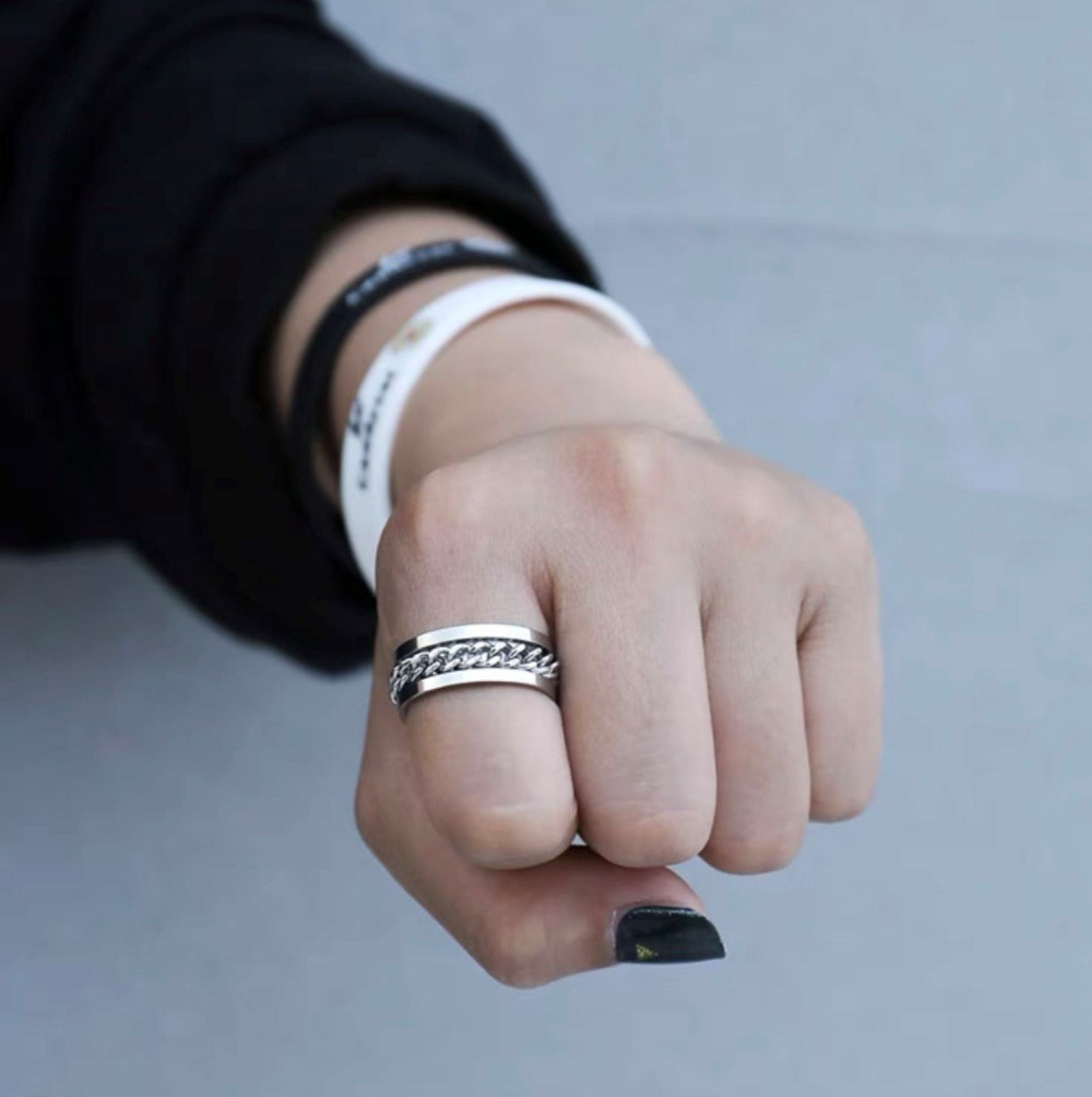 Fashionable Beer Opener Ring